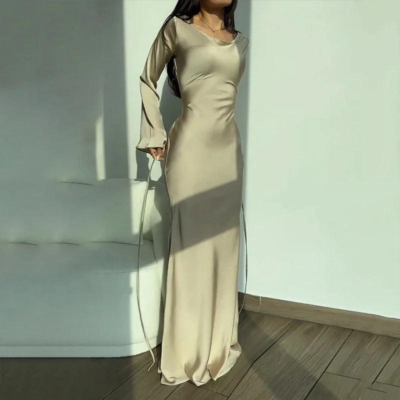 Women's Evening Gown - Floor Length - Fitted Bodice - Long Flared Sleeves - Elegant Fit 2