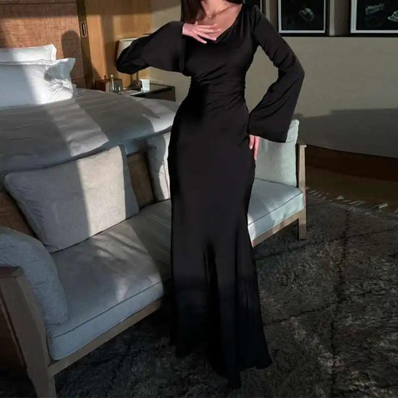 Women's Evening Gown - Floor Length - Fitted Bodice - Long Flared Sleeves - Elegant Fit 4