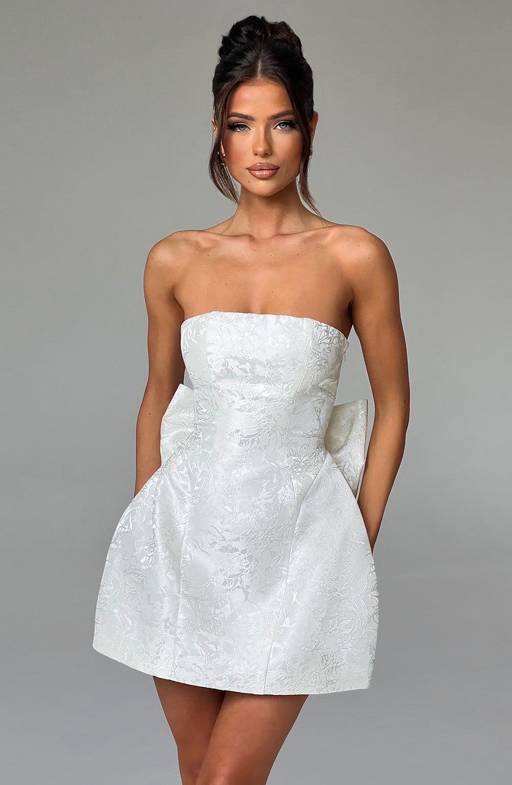 Women's mini dress ivory 6