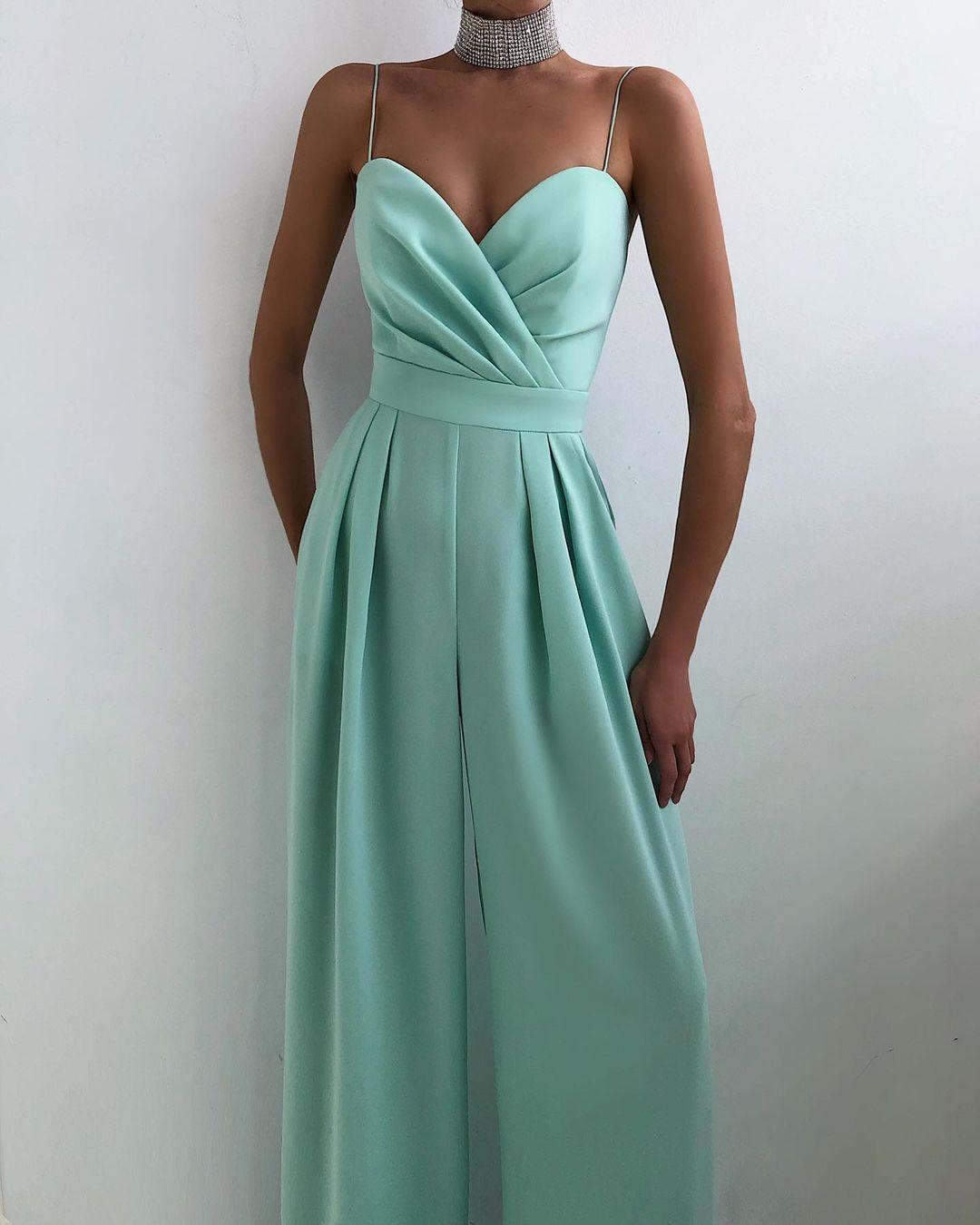Women's Black High-Waist Spaghetti Strap Jumpsuit – Elegant and Comfortable for Any Occasion 6